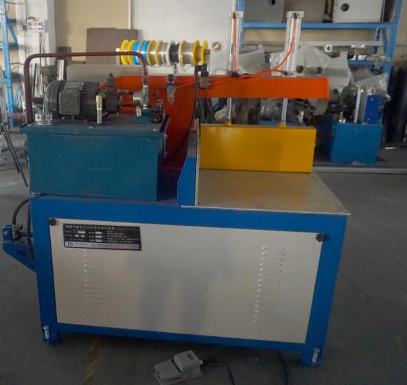 【山東】DS-C400液壓定尺鋸切割鋁合金貨箱，性價比超高